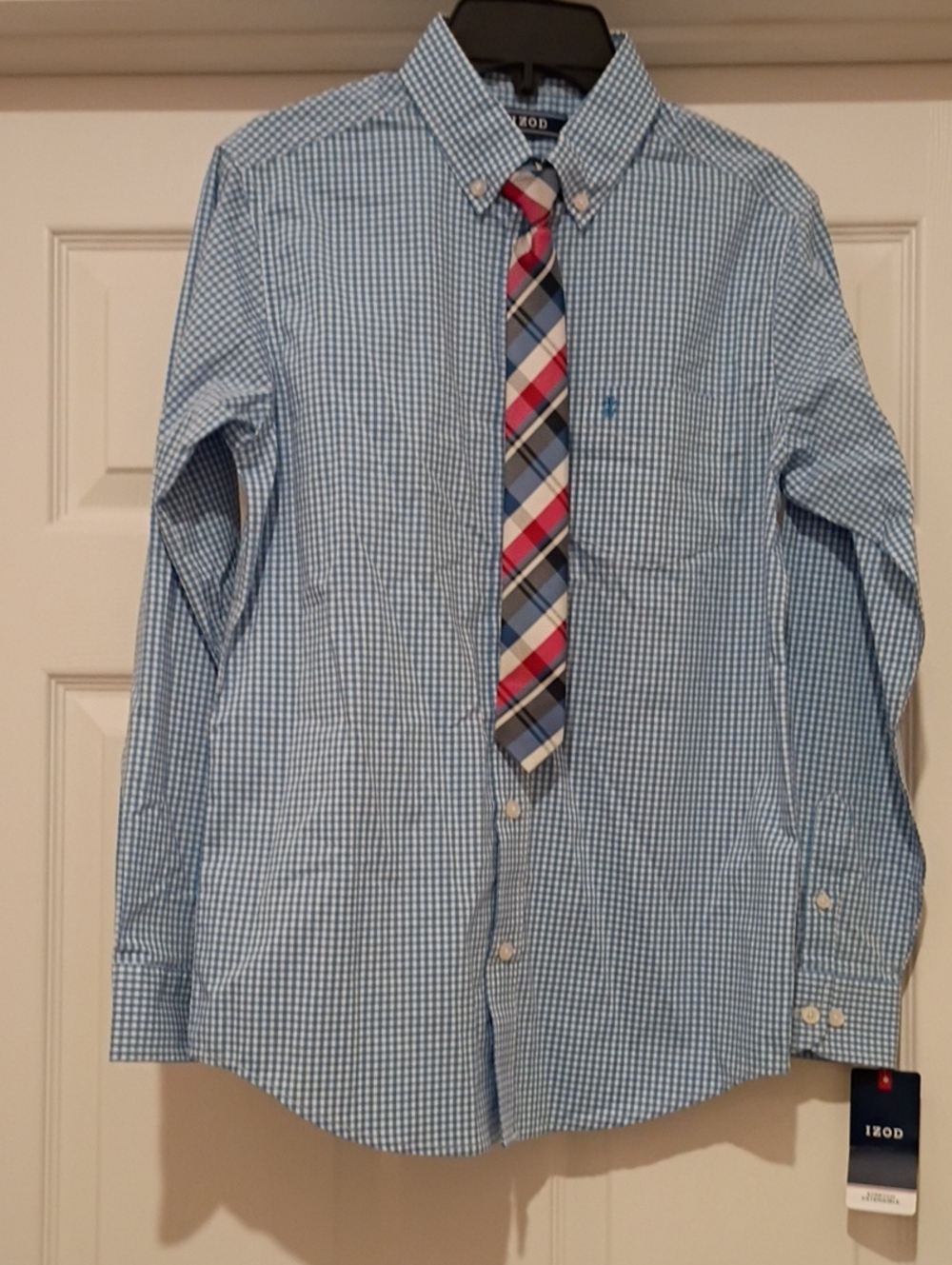 Izod Blue Gingham Button-Down Dress Shirt with Plaid Tie